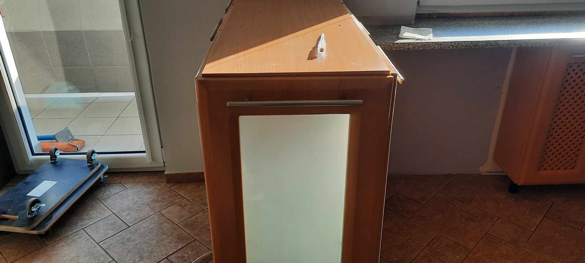 Super okazja Zadbane, fajne Meble kuchenne ze sprzętem ± oświetlenie
