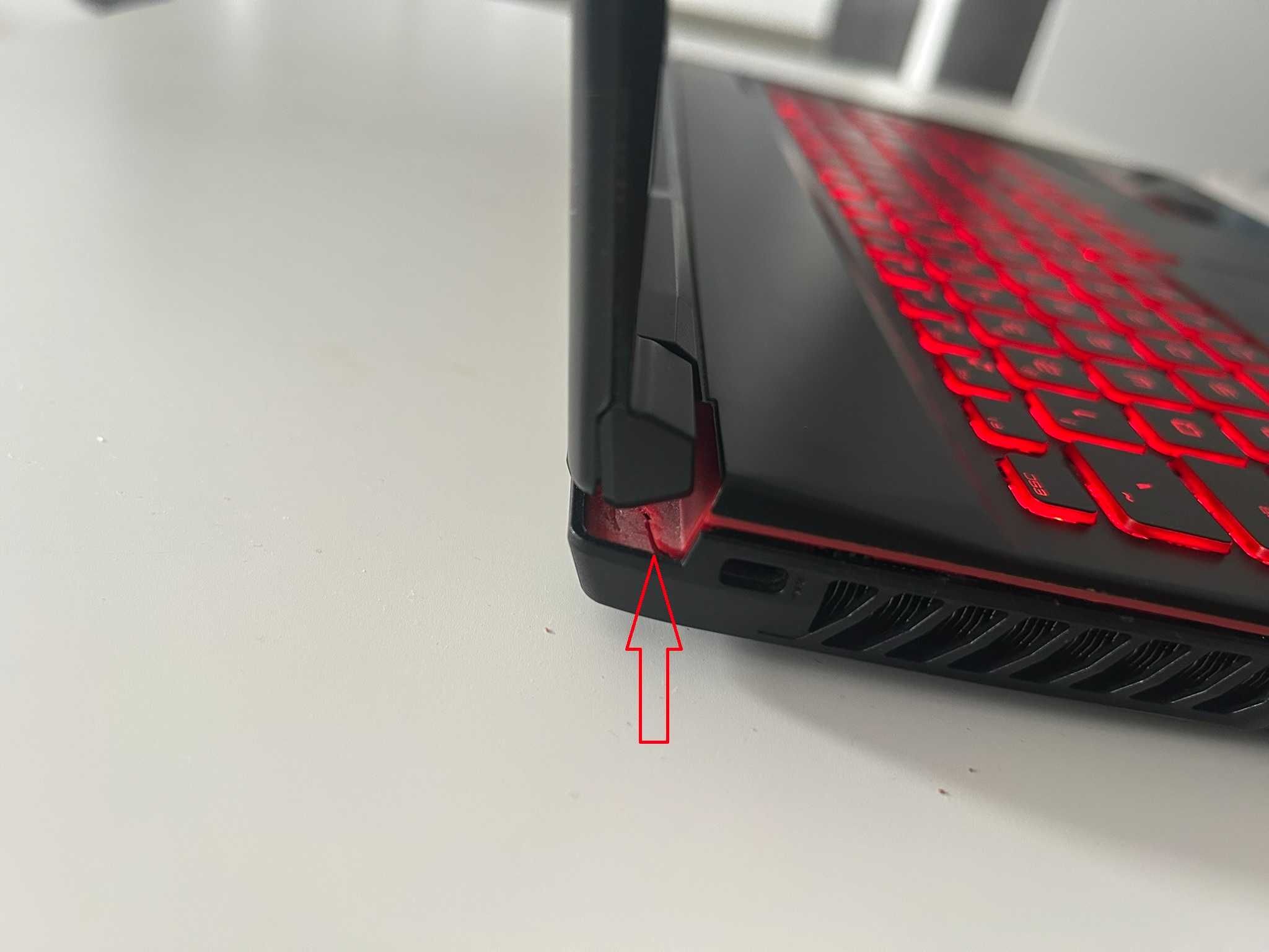 Laptop MSI GL63-i5-9300H/16GB RAM/1TB SSD+256 NVMe M.2/GTX1650 4GB