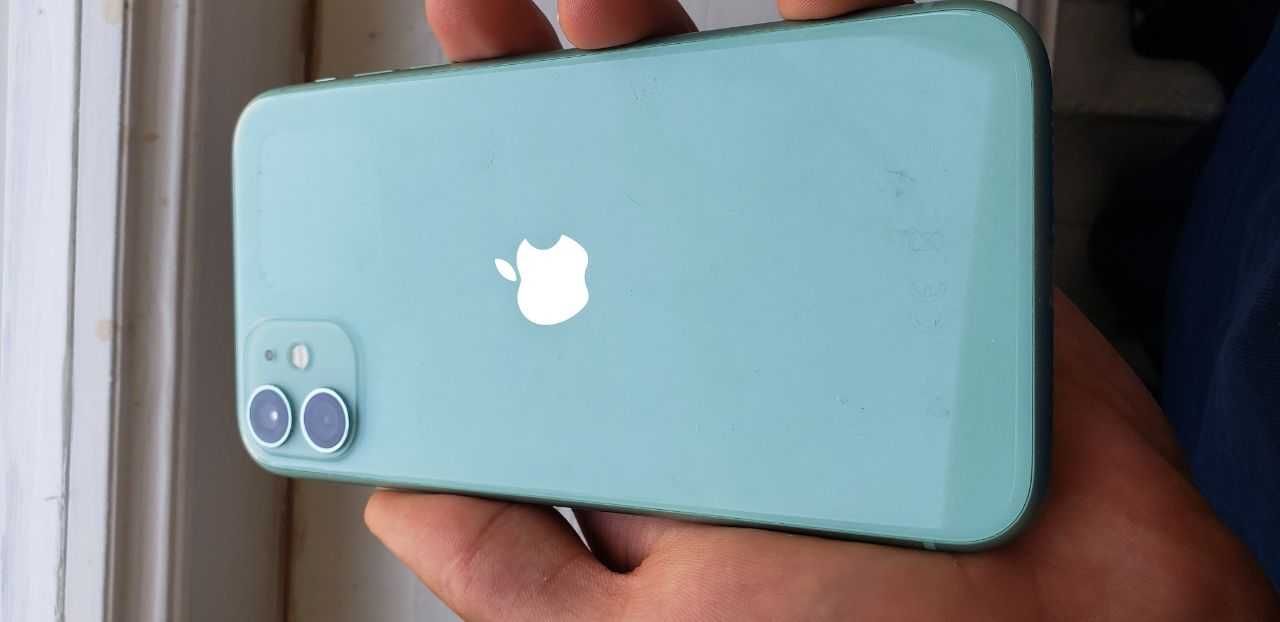 Продаю IPhone 11 в відмінному стані