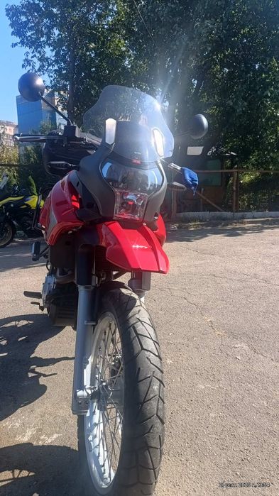 Апрілія пегасо трейл 660