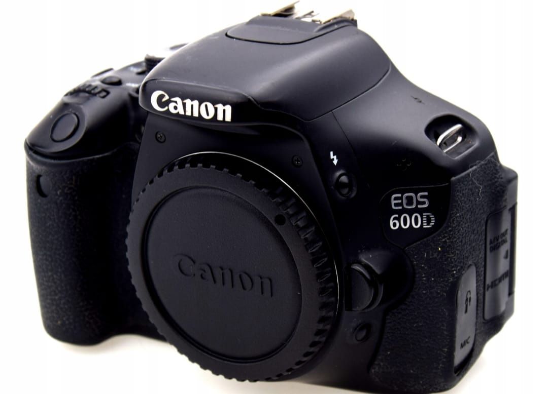 Aparat Canon 600 d