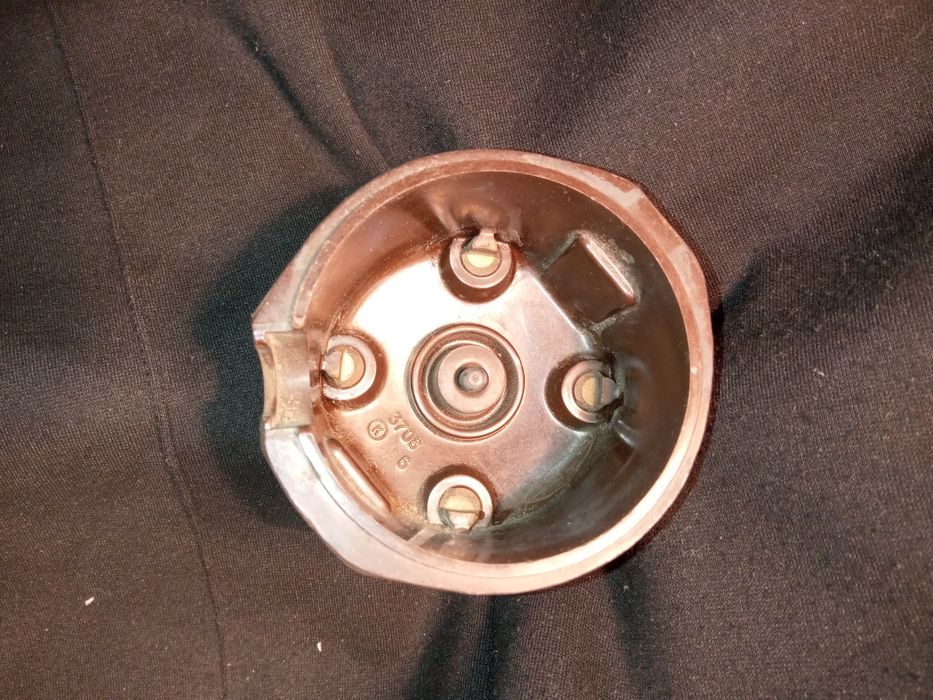 Крышка распределителя Москвич,ВАЗ