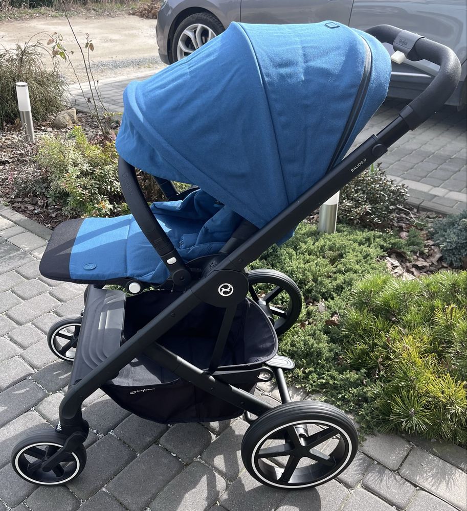 Wózek Cybex Balios S Lux 2w1 + fotelik Cybex Cloud Z i-size+ akcesoria