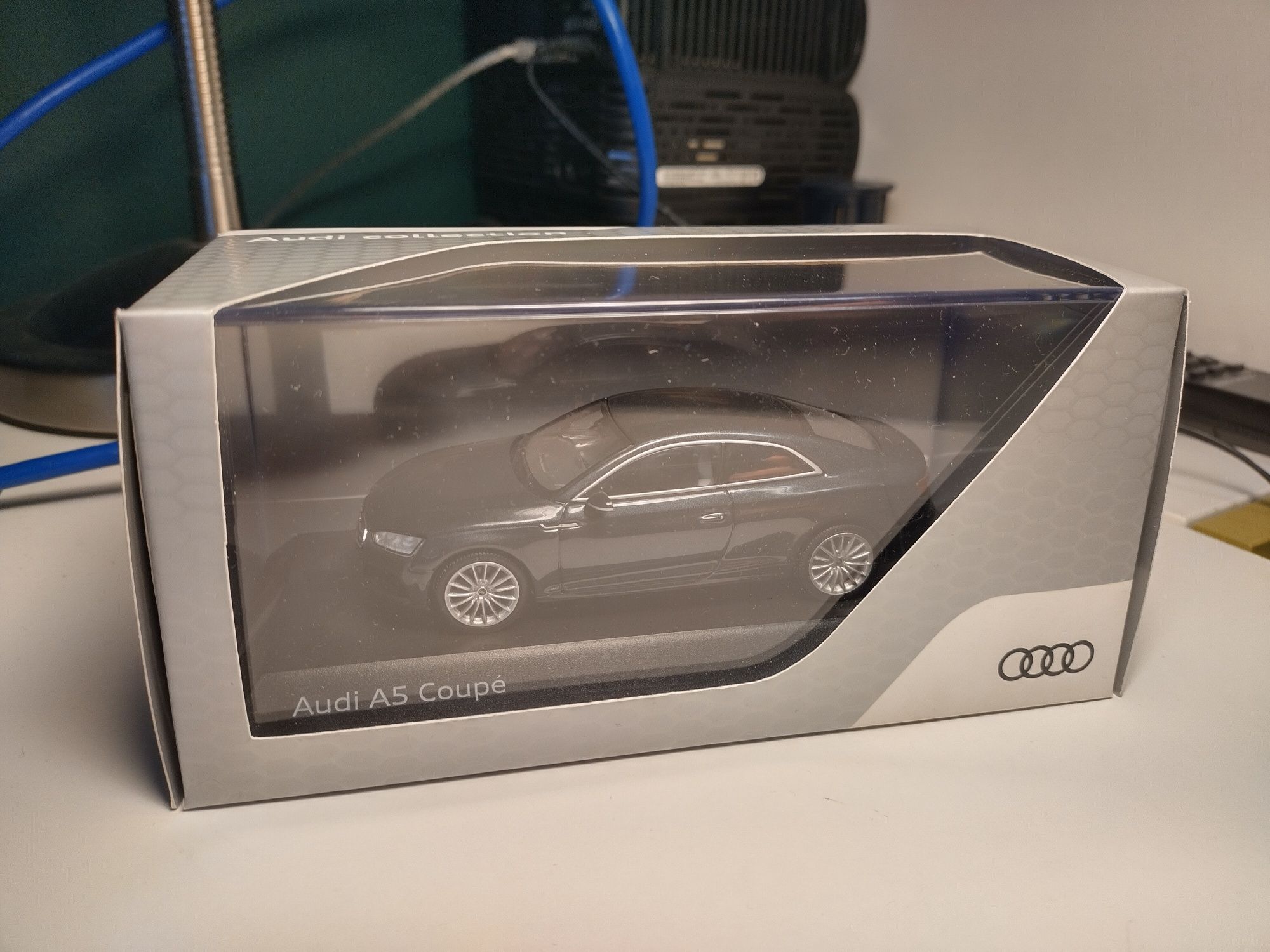 Audi A5 2016 1:43 MiniMax - Spark Manhattan Grey