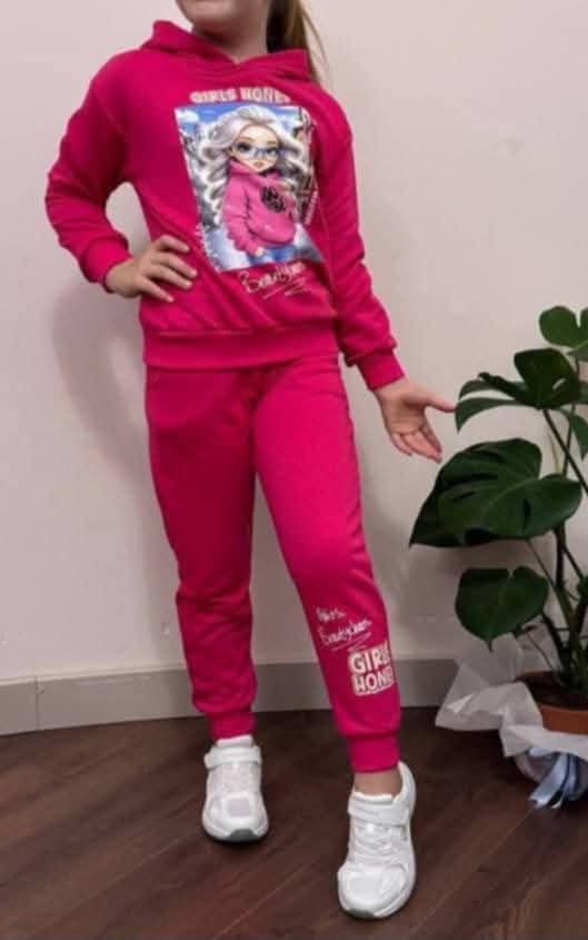 Piękne kompleciki nowe
