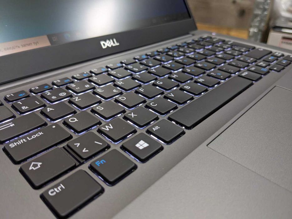 Безрамочний Dell Latitude 7390, бізнес дизайн з гарантією магазин