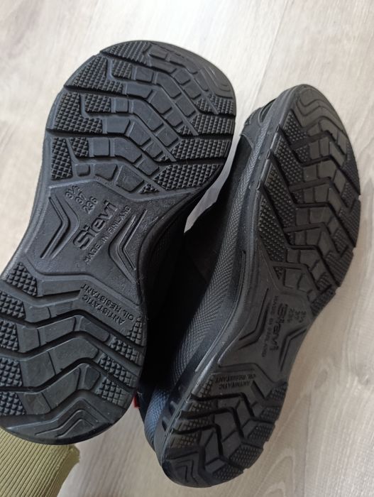 Safety shoes sievi viper 3