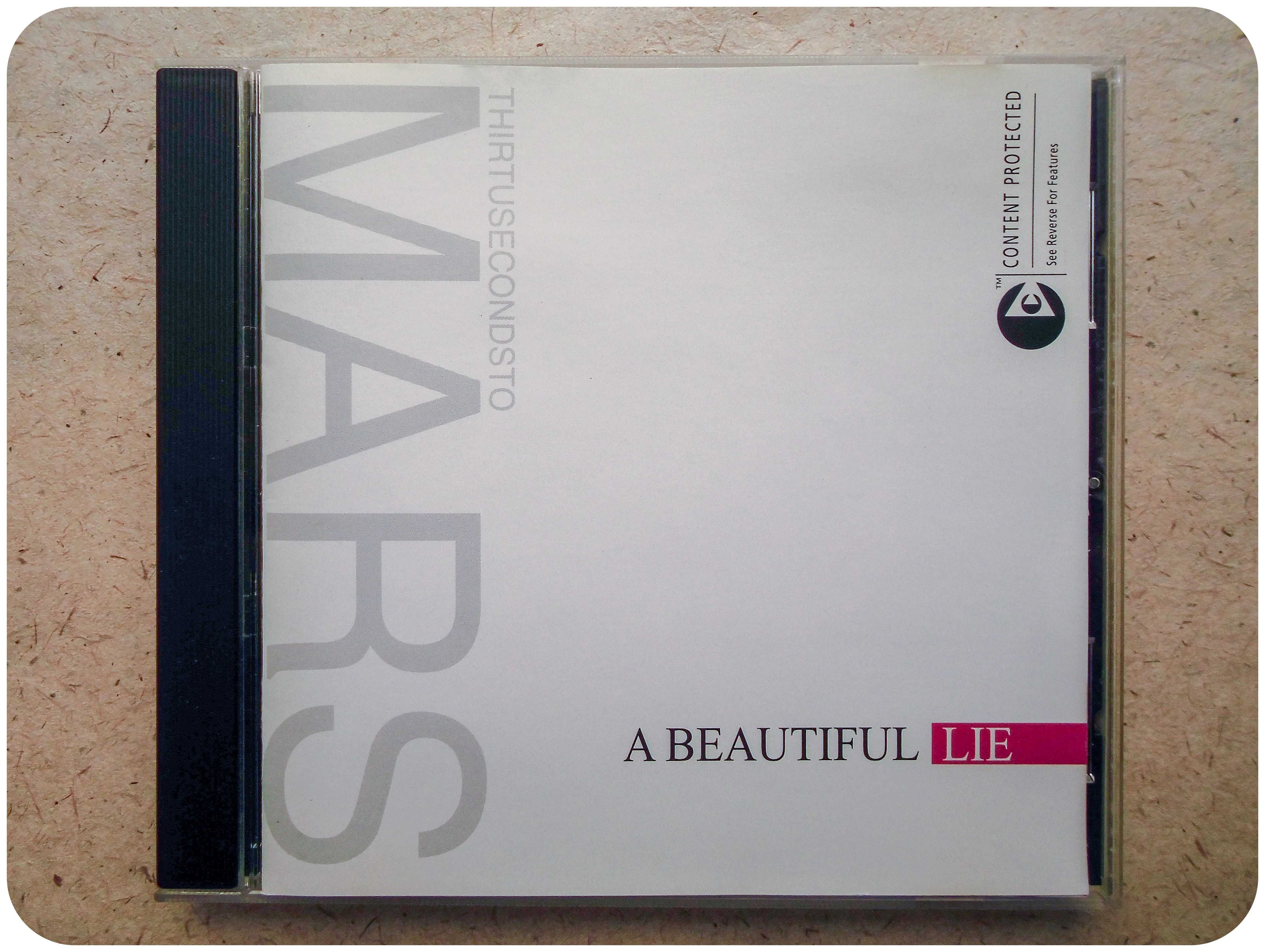 CD диск Thirtu Seconds To Mars - A Beautiful Lie