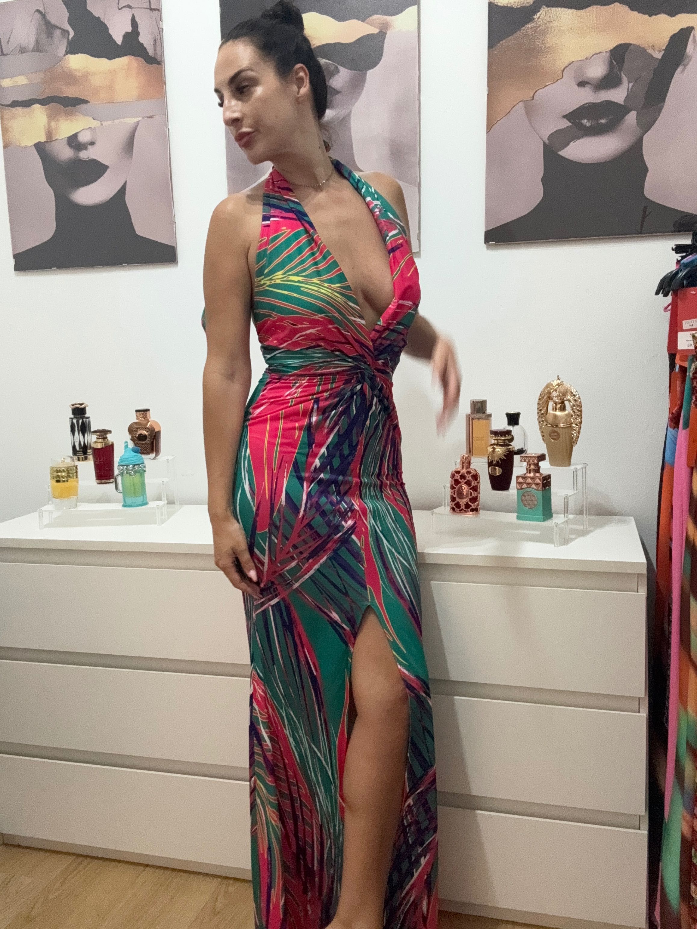 Vestido longo e colorido