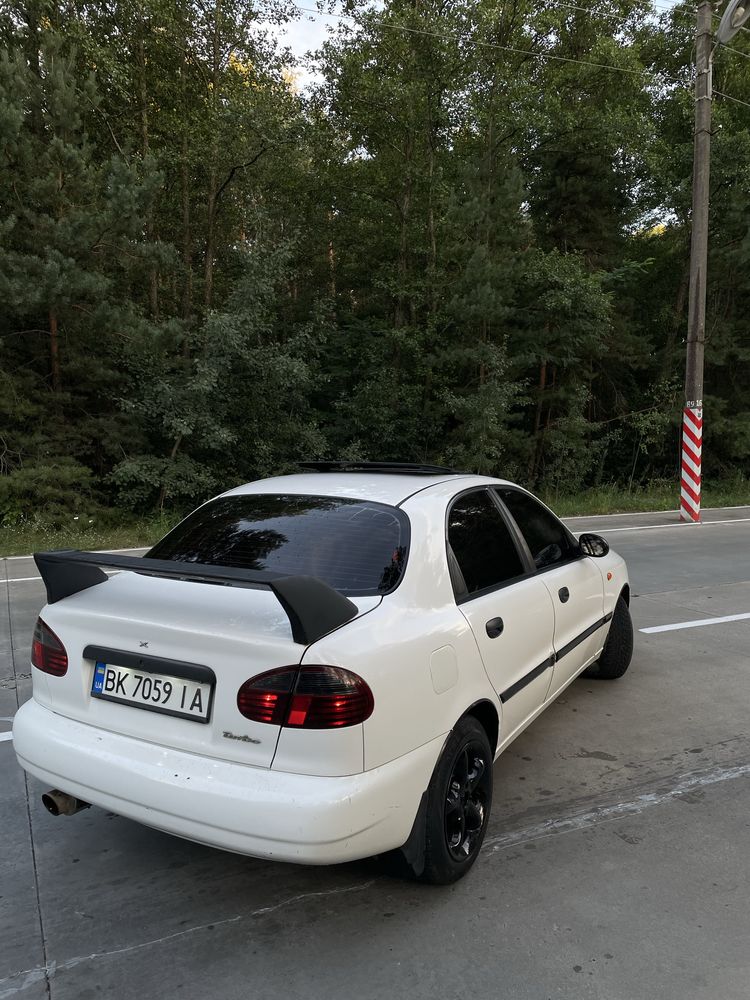 Продам lanos 1.6