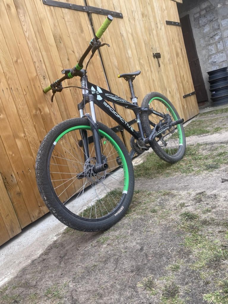 Rower stunt dh mtb fr dirt dartmor ns .