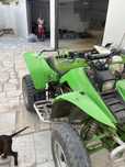 Moto 4 kawasaki