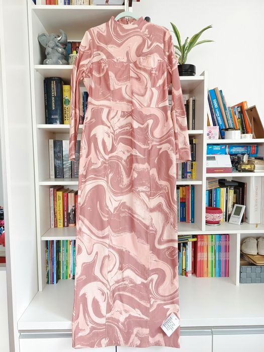 Sukienka, ASOS, 18/46, brudny róż, beż, długi rękaw, długa, elastyczna