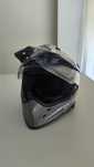 Capacete trail  aventura 130R tamanho M como novo