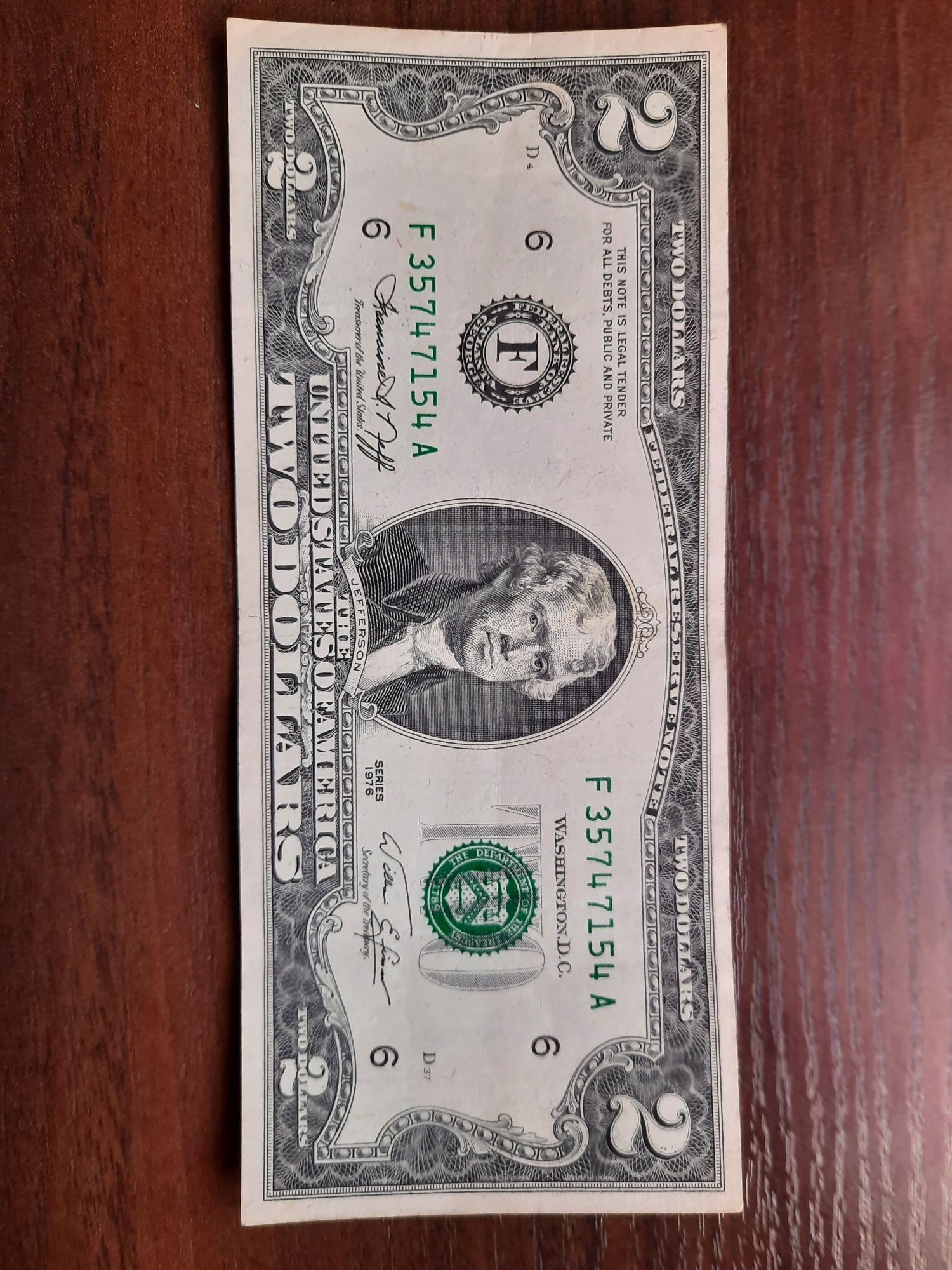 Банкнота в два доллара США