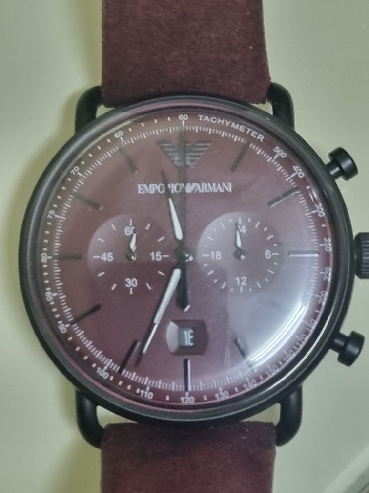 Relógio armani igual a novo