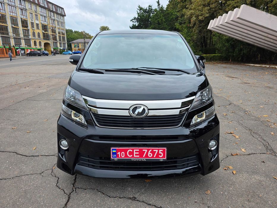 Toyota Vellfire 2013 2.4 автомат