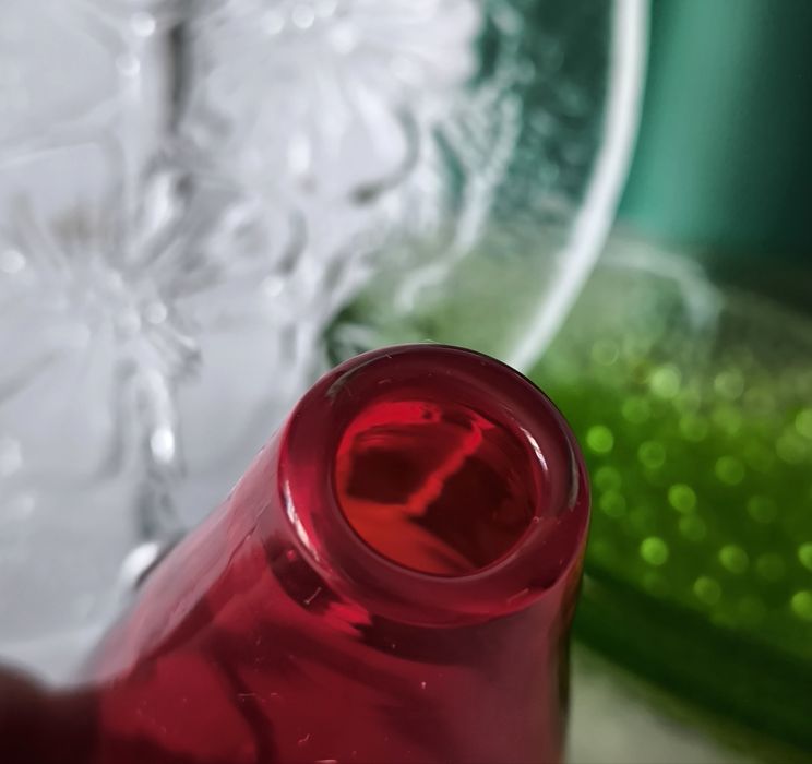 Wazon tzw." Kiwaczek" Leonardo piękne stare kolorowe szkło