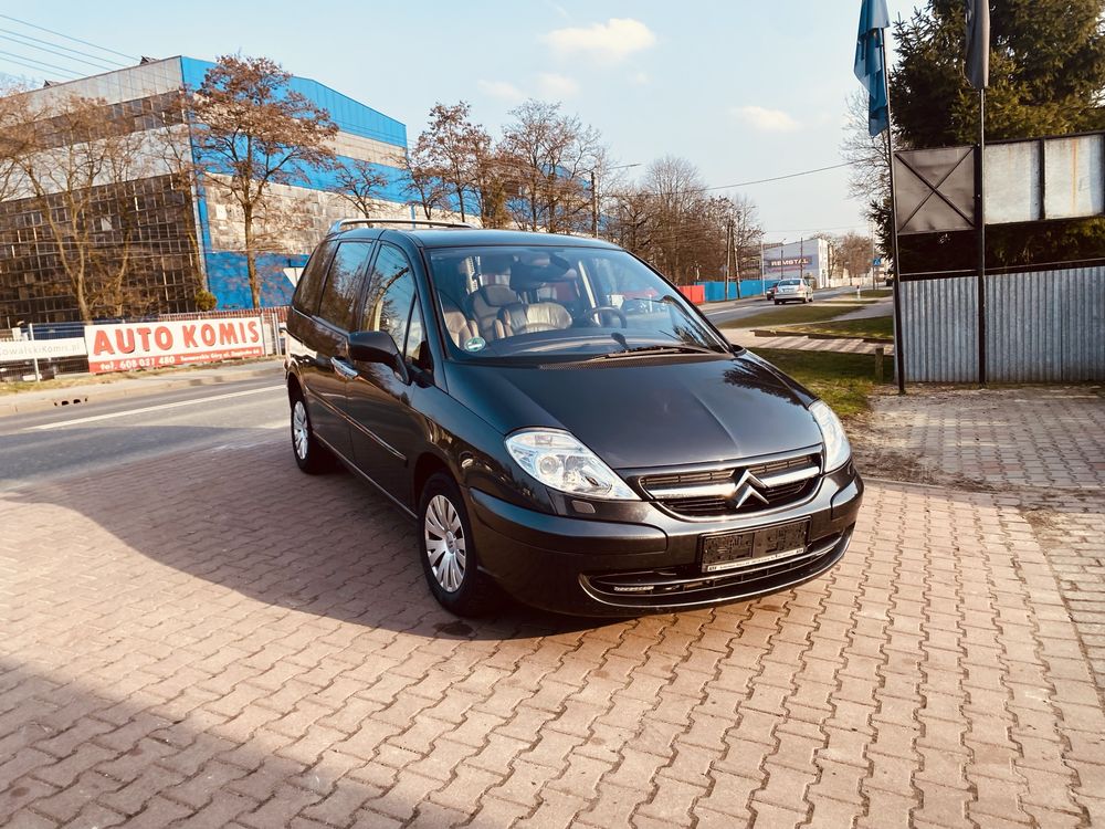 sprzedam citroen c8 rok 2003 2,2 hdi prtzeb 196tys xenon skóry zadbany