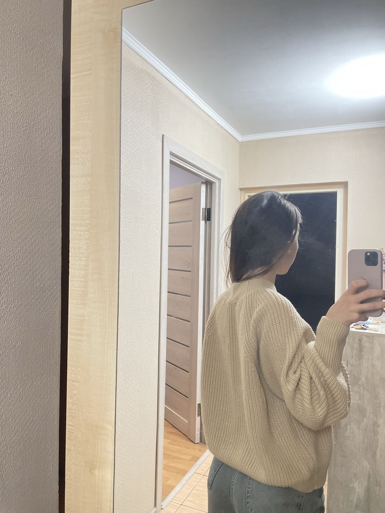 Кофтинка светр Reserved