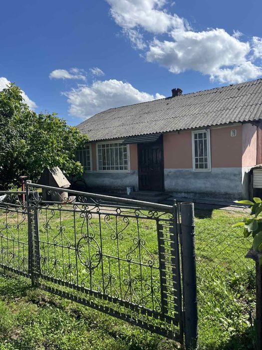 Продається приватний будинок