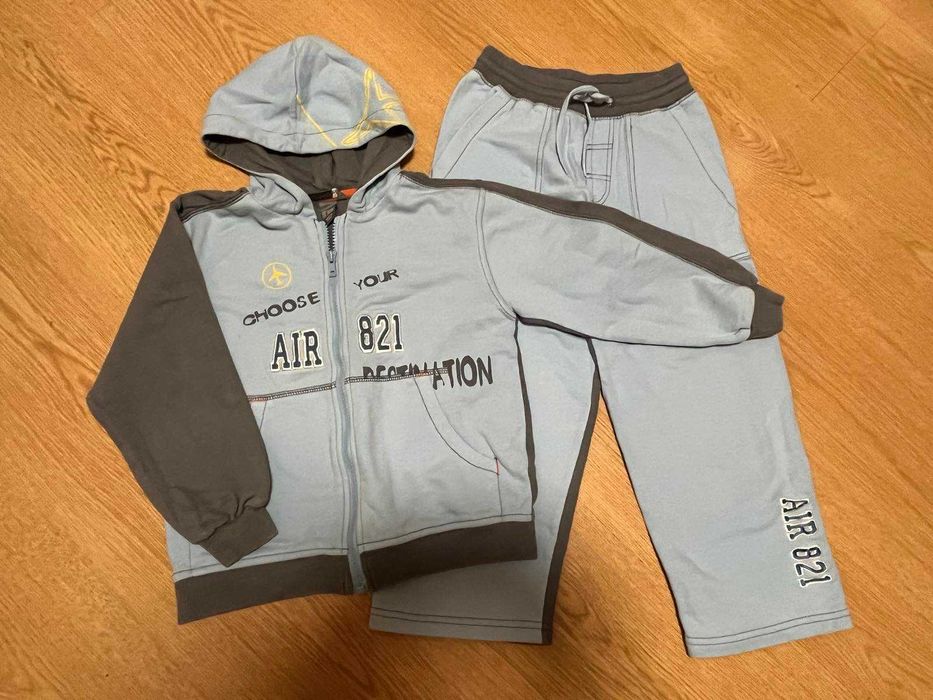 Спортивный костюм для мальчика 5-6 лет