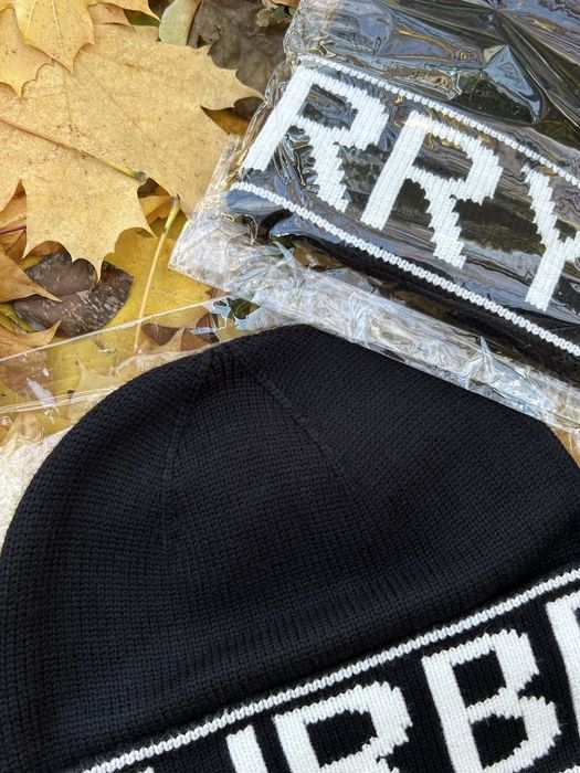 Шапка Burberry / шапка барбері