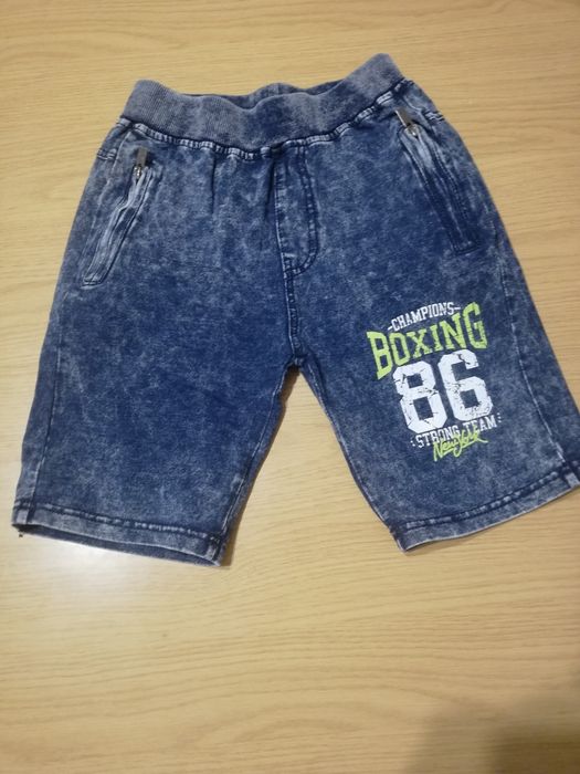 Spodenki chłopięce