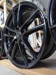 46 TSM alufelgi 5x108 8jx18 ET48 70.4/63.3 czarne Ford Volvo Opel Jagu