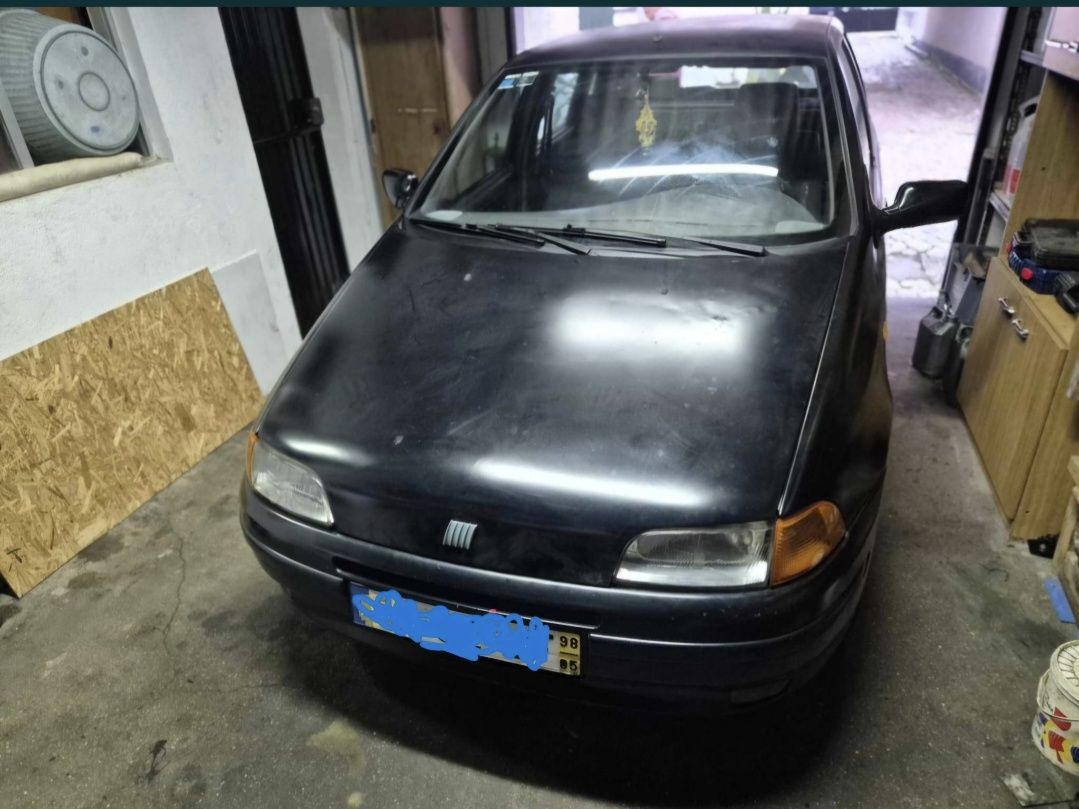 Fiat punto 1.2 16v 1998
Kms:213.000

Carro em bom estado com algum des