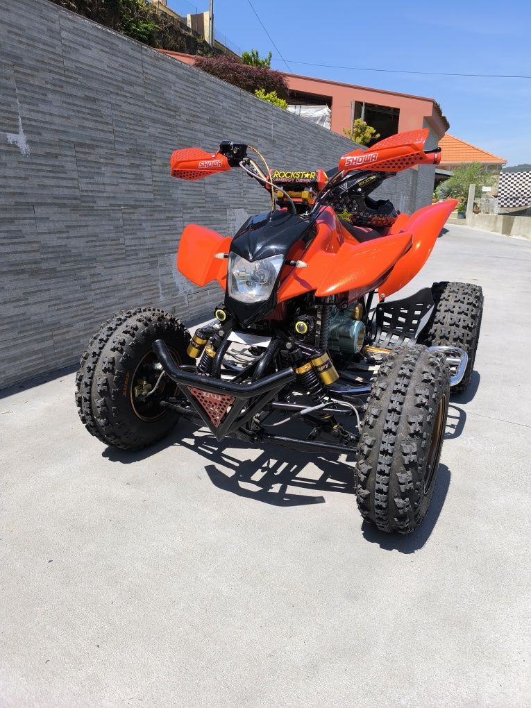 Vendo mota 4 250cc de 2009
Conta com o seguinte materia