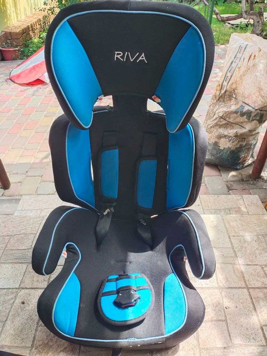 Дитяче автокресло