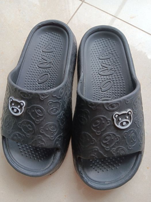 Slides chinelos de borracha leves preto 36-37