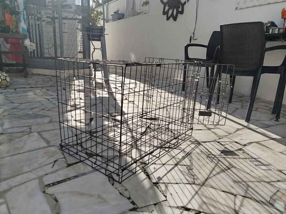 Gaiola 10 euros falta uma lateral