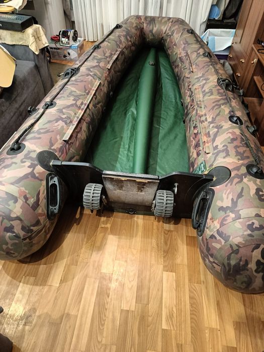 Лодка ПВХ КОЛИБРИ Kolibri KM-300DL

Ціна
Від 28 790,00₴