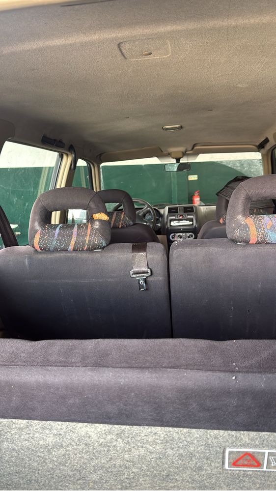 Nissan Terrano Longo 7 lugares