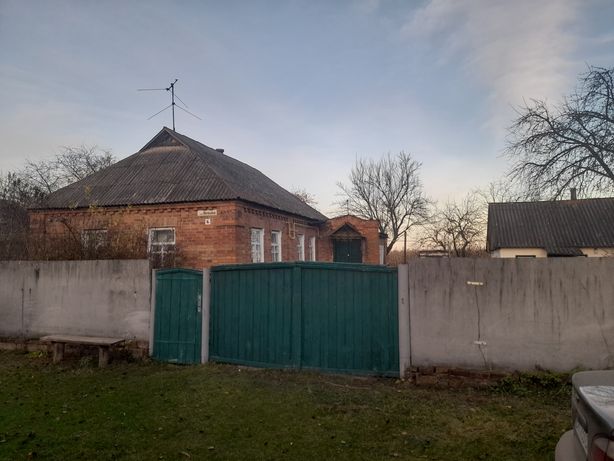 Продам будинок в с. Пустовійтівка (12км від Ромнів)