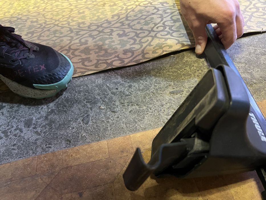 Thule багажник релинги криши 853- 2341- 07
