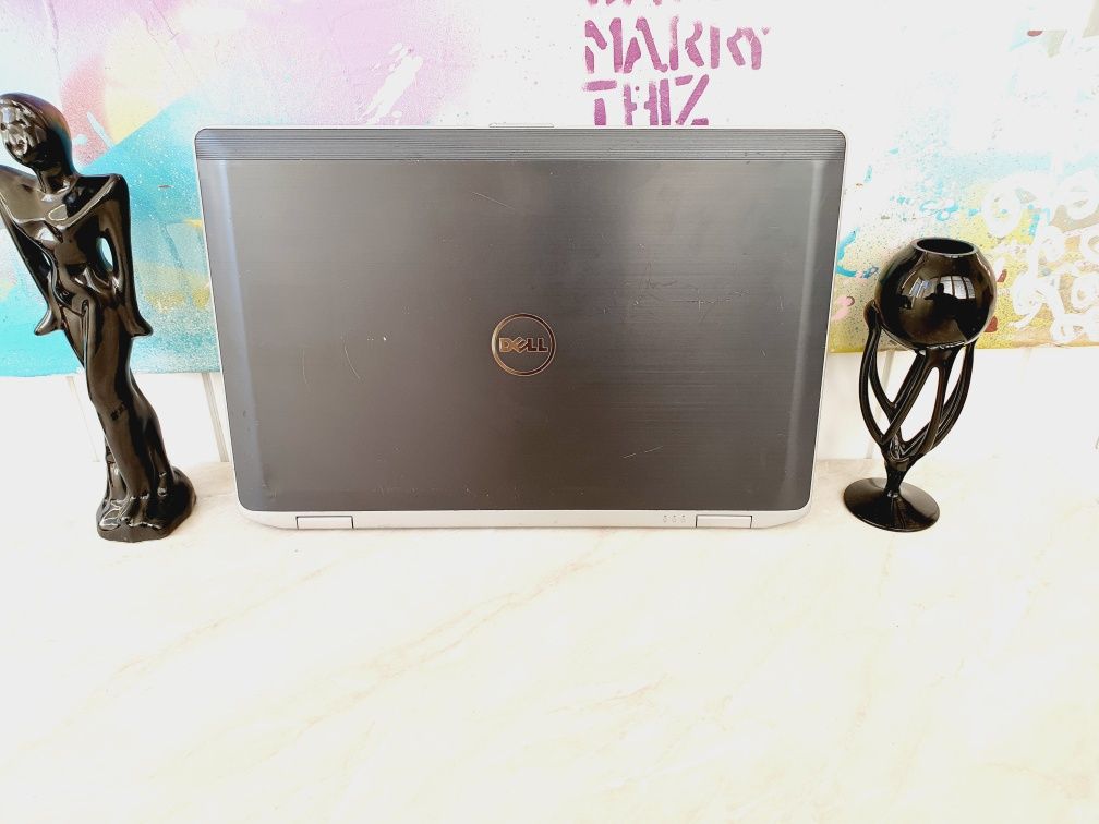 Ноутбук Dell (i7/8/256+500)