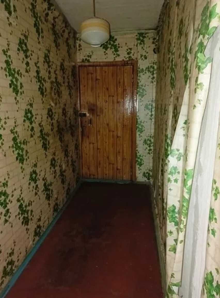 Продам 1 комнатную квартиру на Одесской DA