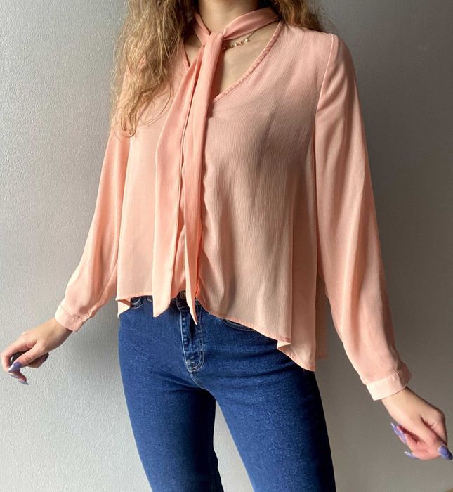 Lekka koszula asymetryczna z wiązaniem pod szyją zwiewna długi rękaw