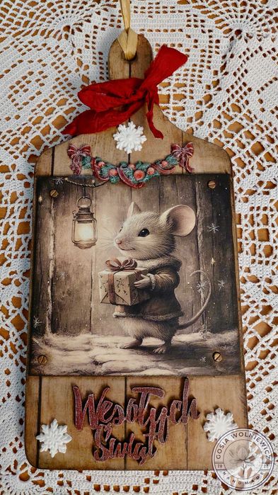 Dekoracyjna deska kuchenna z uroczymi myszkami