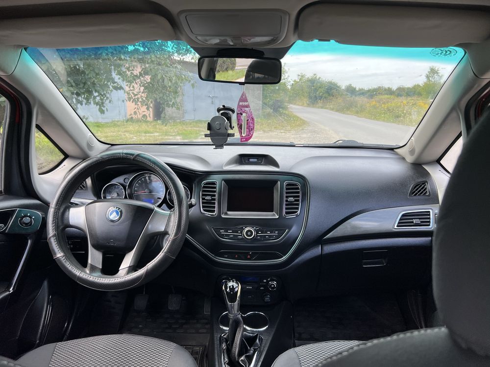 Geely GC5 2015р 1.5 бенз