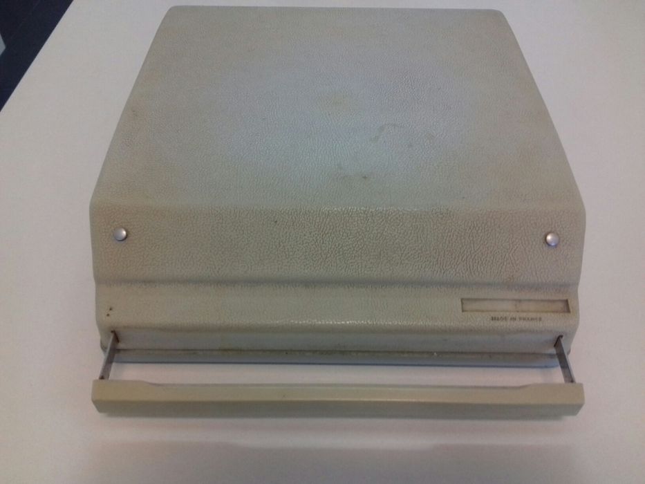 Máquina de escrever francesa