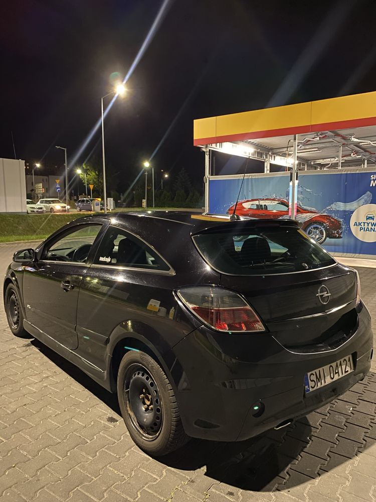 Opel astra h gtc opc-line 1.9 cdti 120 koni (recaro)