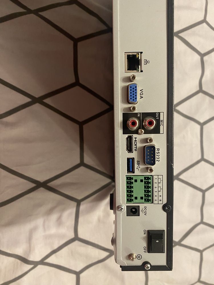 Rejestrator sieciowy BCS-NVR16025ME 16 kanalowy IP obslugujacy do 5MPX