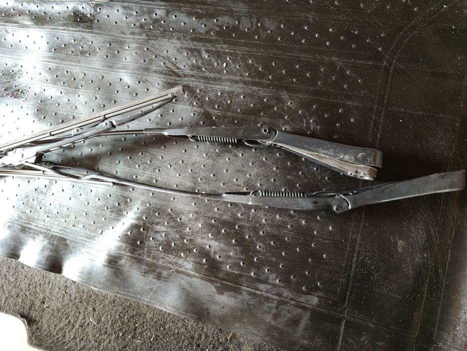 Ramię ramiona wycieraczek przód opel astra g