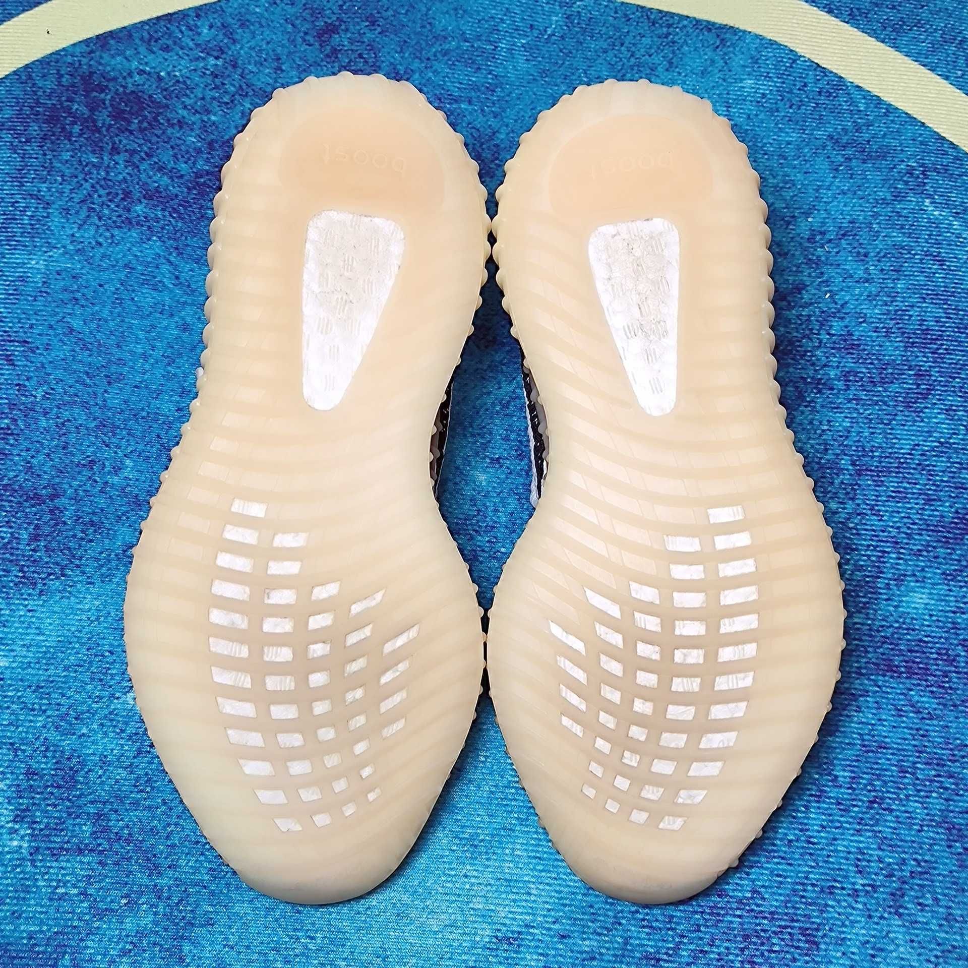 Buty męskie adidasYeezy Boost 350V2 Zebra nowy  R.43