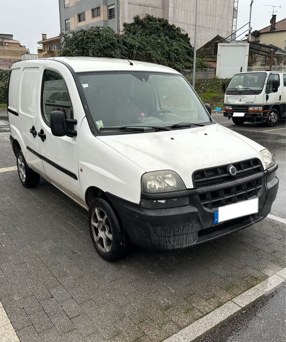FIAT Doblò 1.9 JTD • 2004 • 2 Lugares • Branca