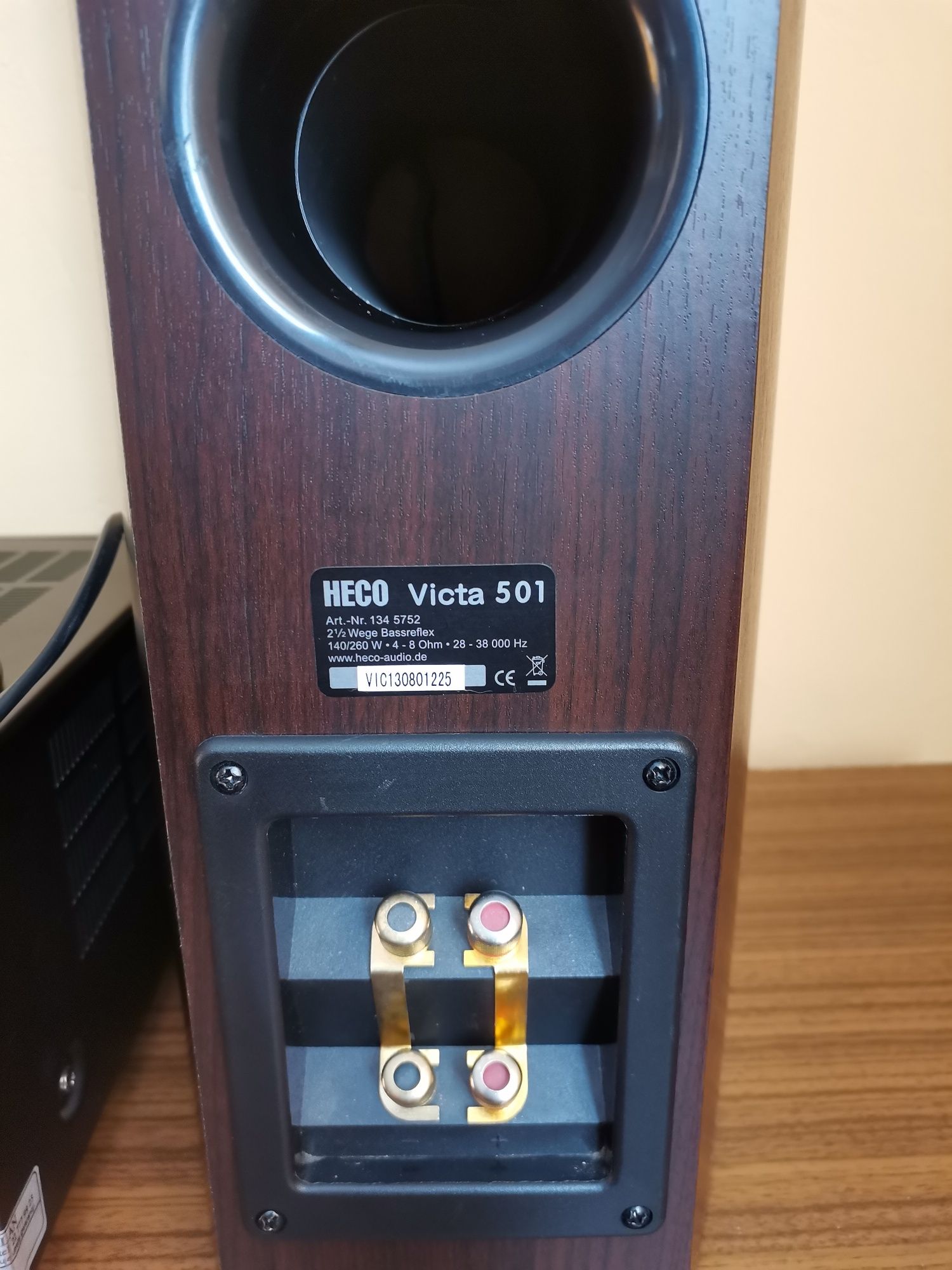 Kolumny podłogowe Heco Victa 501 i amplituner Yamaha htr-3064